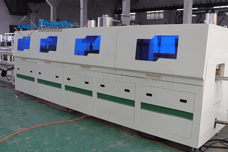 Dây chuyền sản xuất tấm tường PVC 65/132 tốc độ cao